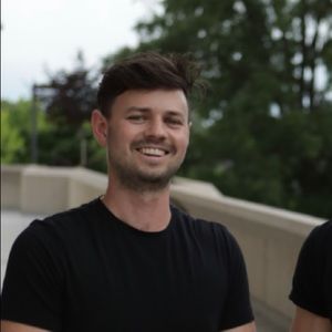 Meet your Posher, Thomas